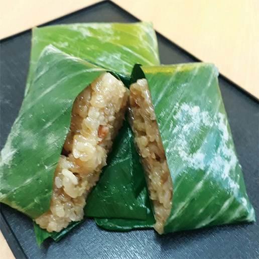 Frozen Banan Leaf Sticky Rice With Seafood